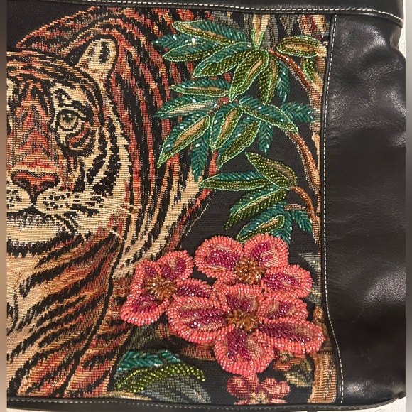 ISABELLA FIORE Vintage Tiger Beaded Tote Y2K Bag - Picture 11 of 14